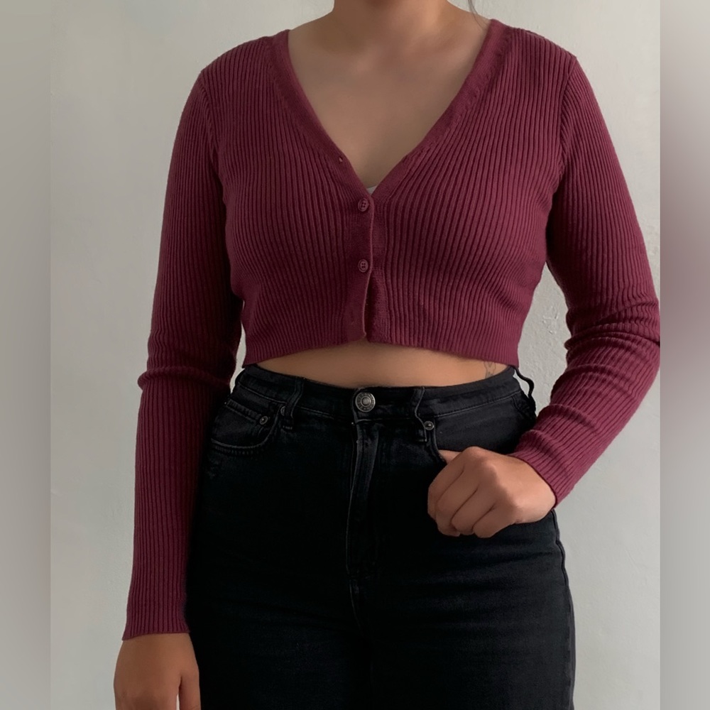 Thin Cropped Cardigan